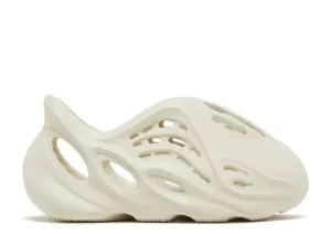Adidas YEEZY FOAM RUNNER INFANTS 'SAND' Sneakers,