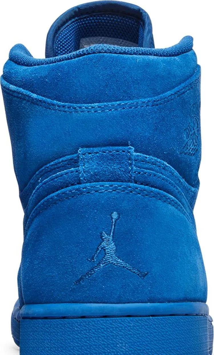 Air Jordan 1 Retro High Blue Suede sneakers, blue