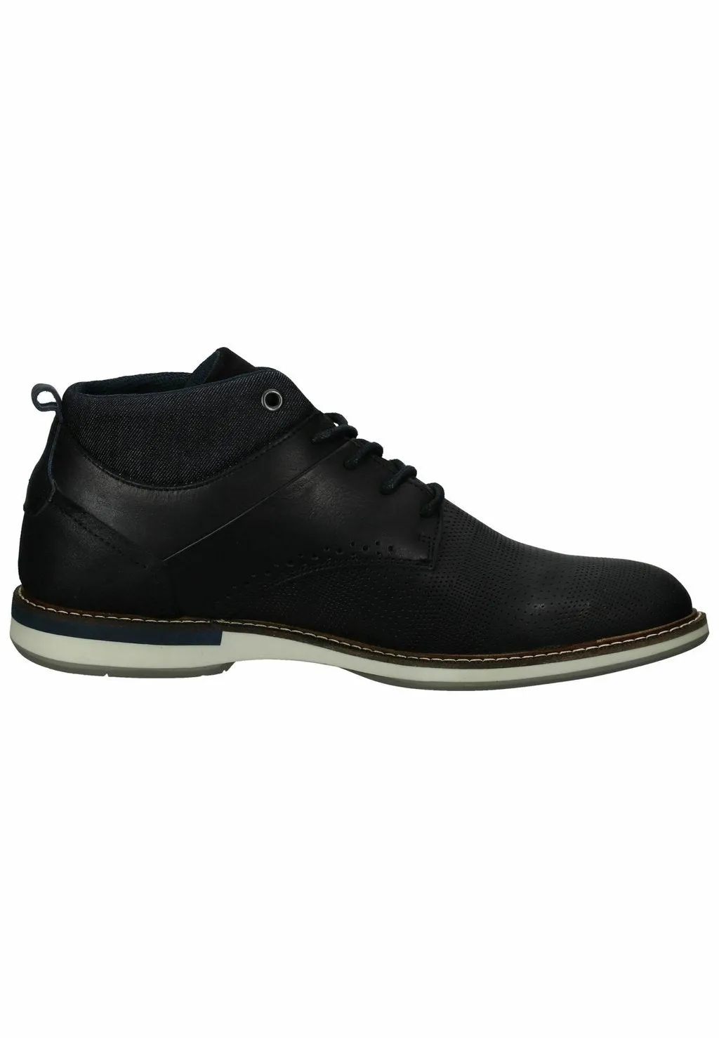 Bullboxer lace-up boots