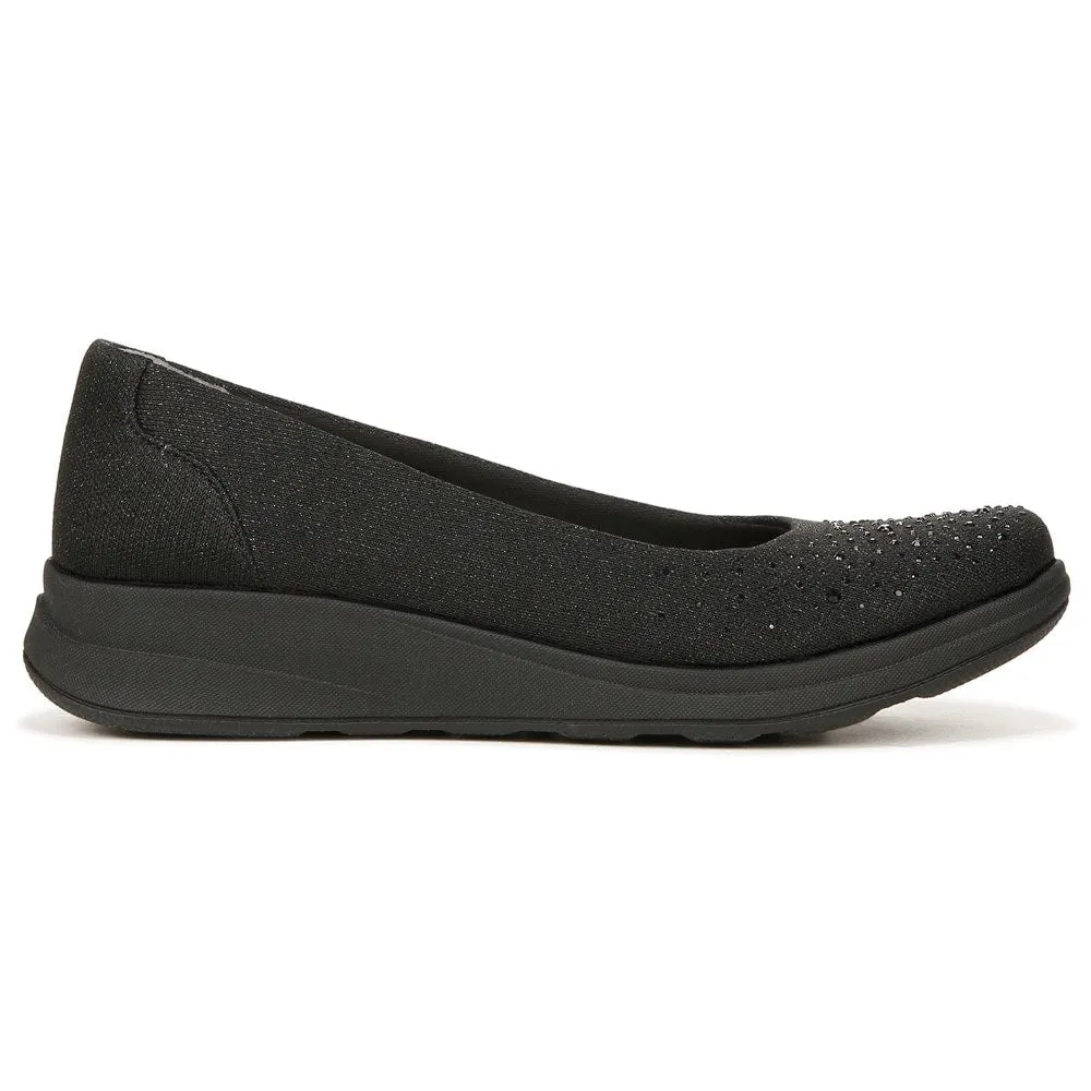 Bzees Women's Gold Bright Medium/Wide Slip-on Sneakers, Black