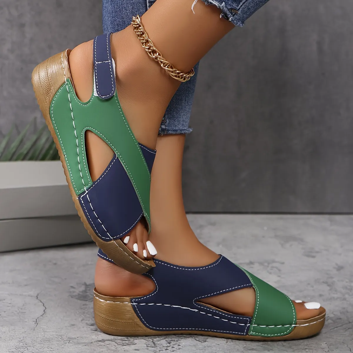Charlotte - Orthopedic Sandal