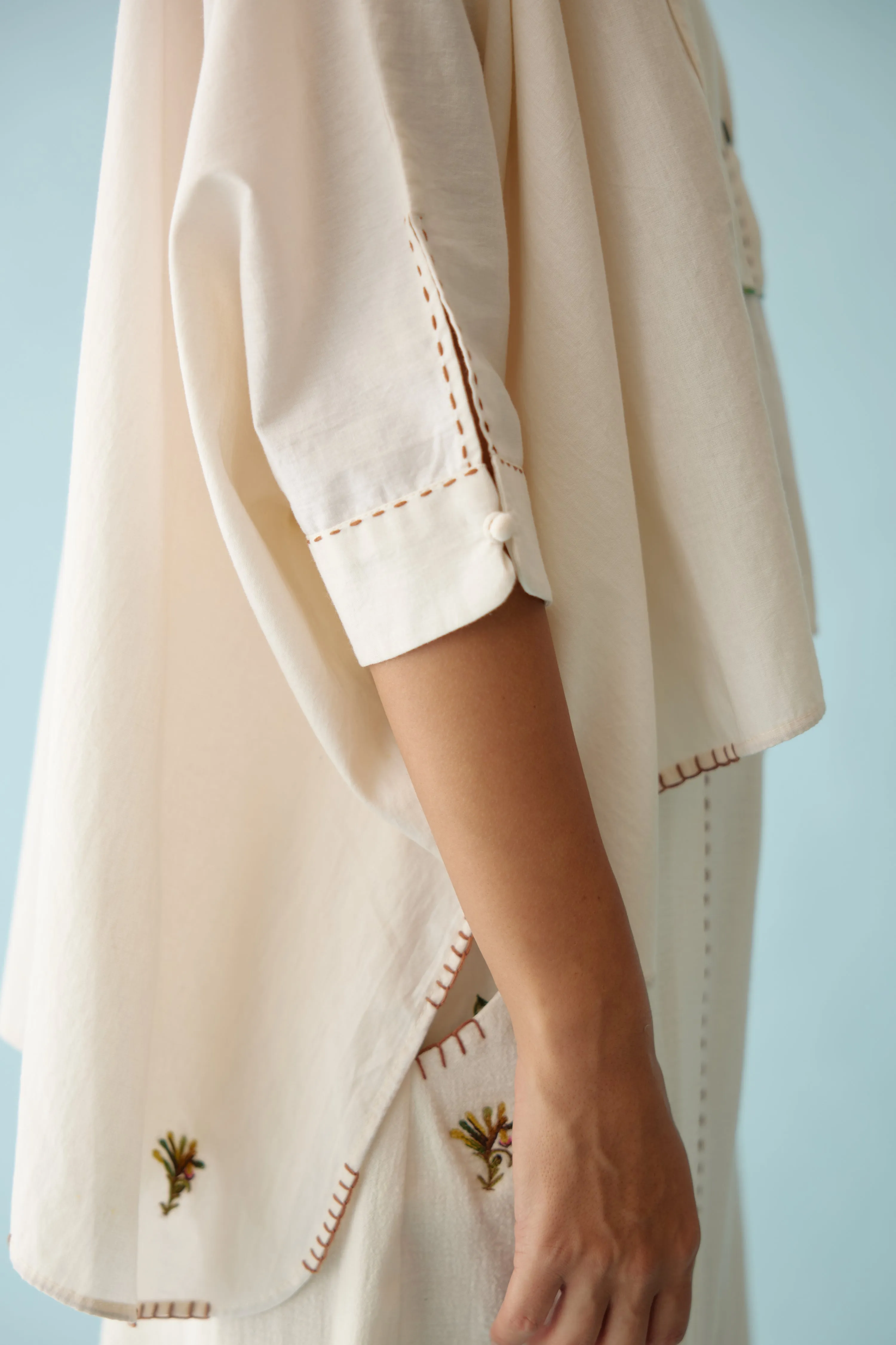 Cream handwoven jamdani yoke hi-low top