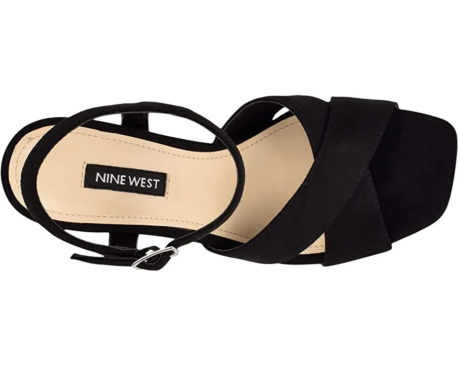 Glows 2 Nine West heels, black