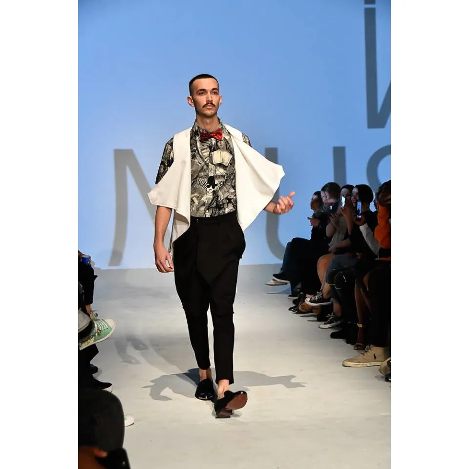 High quality Graphic Print Short Sleeve