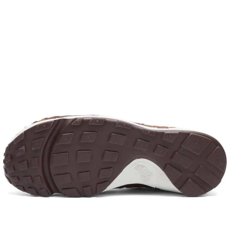 Nike Air Footscape Woven Sneakers, Brown